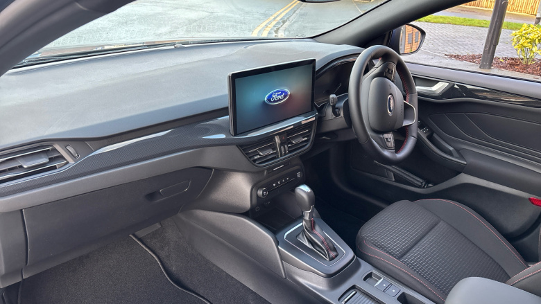 Ford Focus 1.0 EcoBoost Hybrid mHEV 155 ST-Line 5dr Auto Petrol Estate